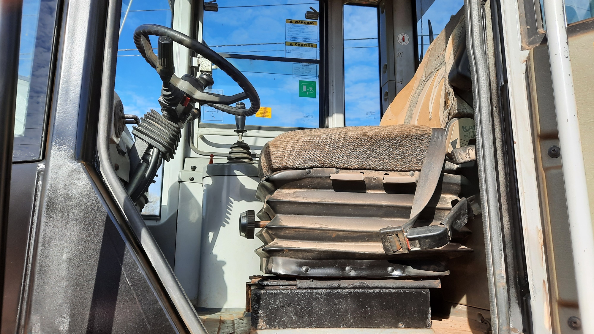 Hyundaihl730tm7 